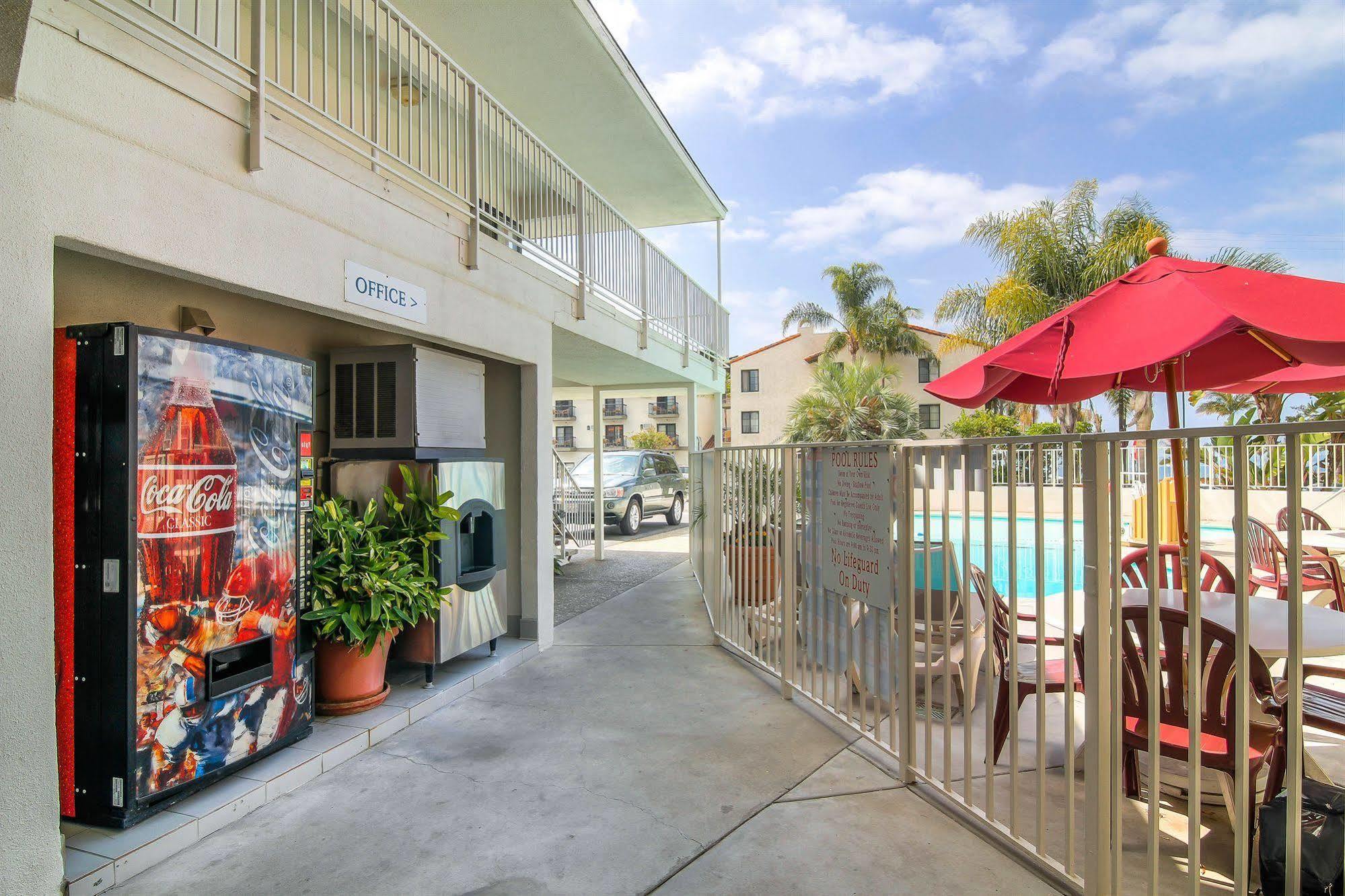 Motel 6-Santa Barbara, Ca - Beach Экстерьер фото
