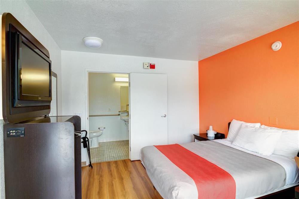 Motel 6-Santa Barbara, Ca - Beach Номер фото